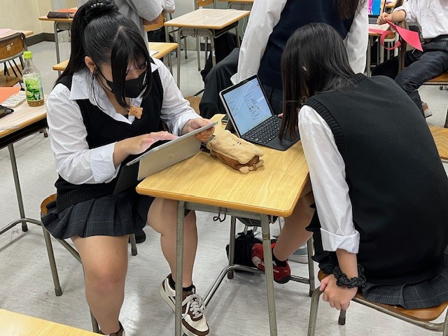 写真２、１