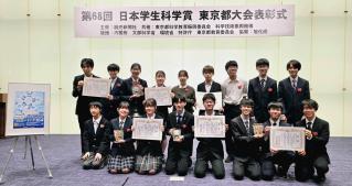 本校入賞者　集合写真