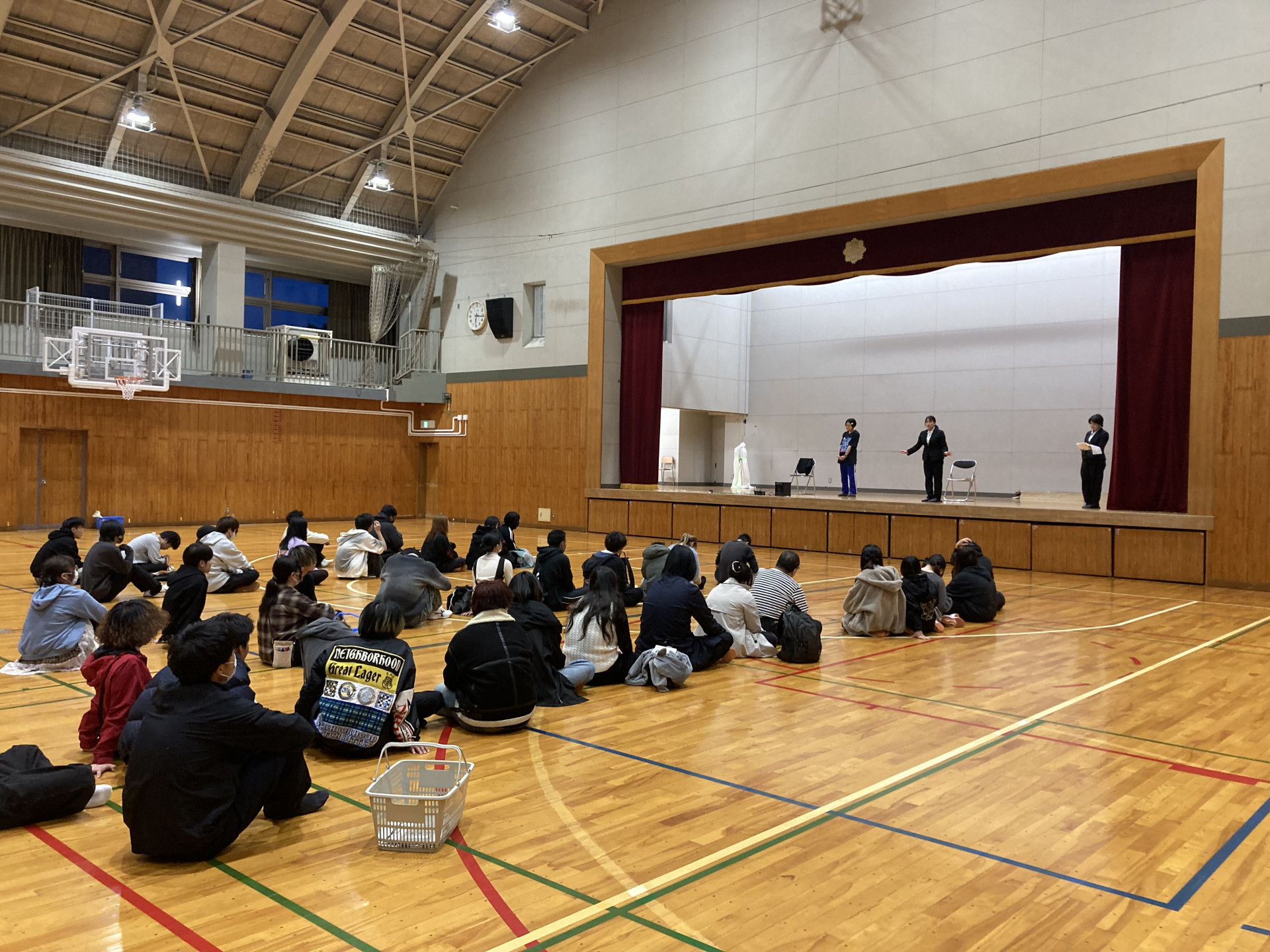 フューチャーライブ