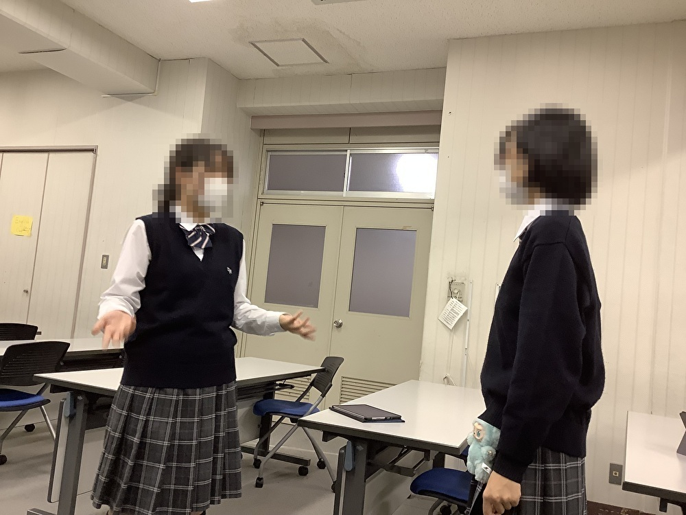 3oc8LCpUcDKKMYT1761879901_1761879932