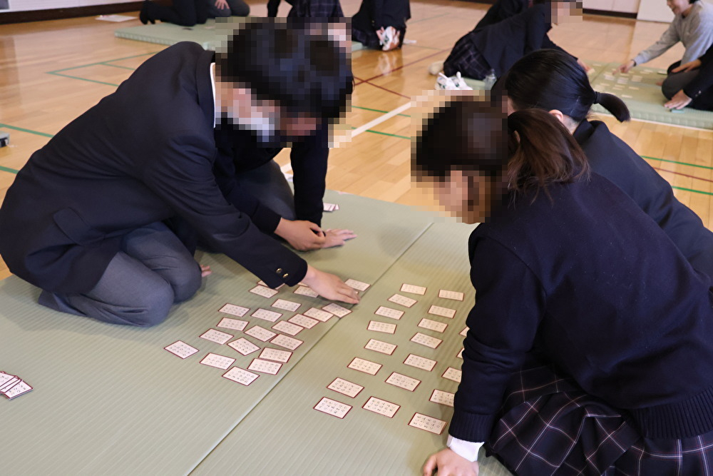 KEc3vJPZfM69C0r1767857840_1767857868