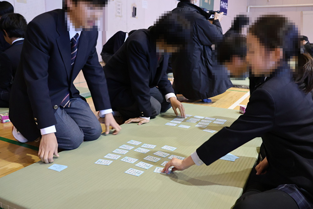 KujtrMMXF9WrXbj1766116462_1766116511