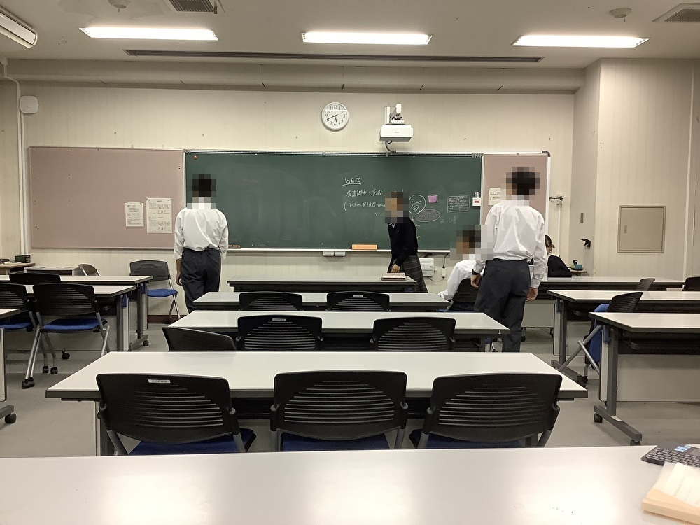 eFqbuIsm6IOmCms1761879942_1761879979