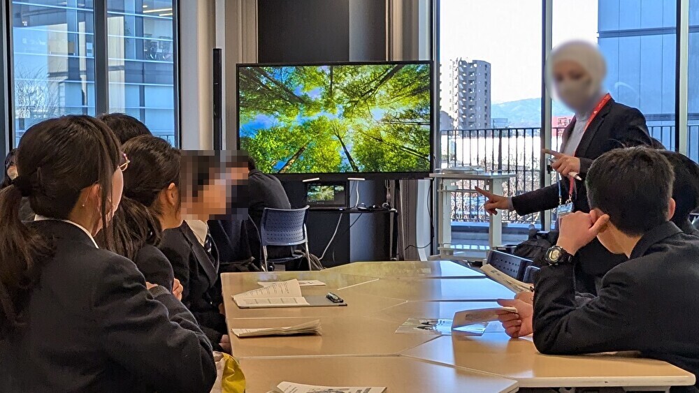 jmiZjQpFJ1McAP11768536533_1768536560