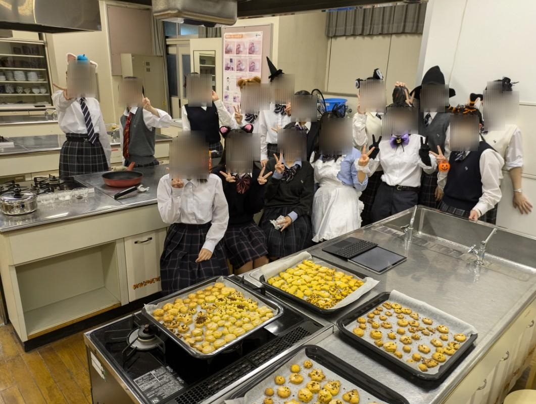 仮装生徒
