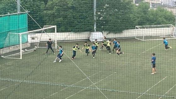 サッカー