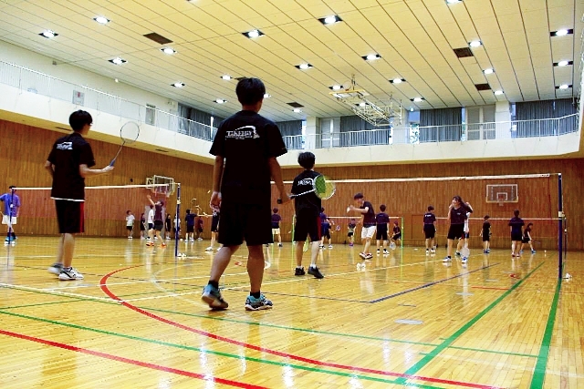 バトミントン部