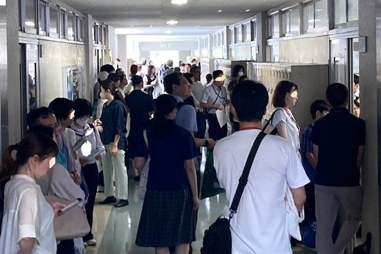 修正
