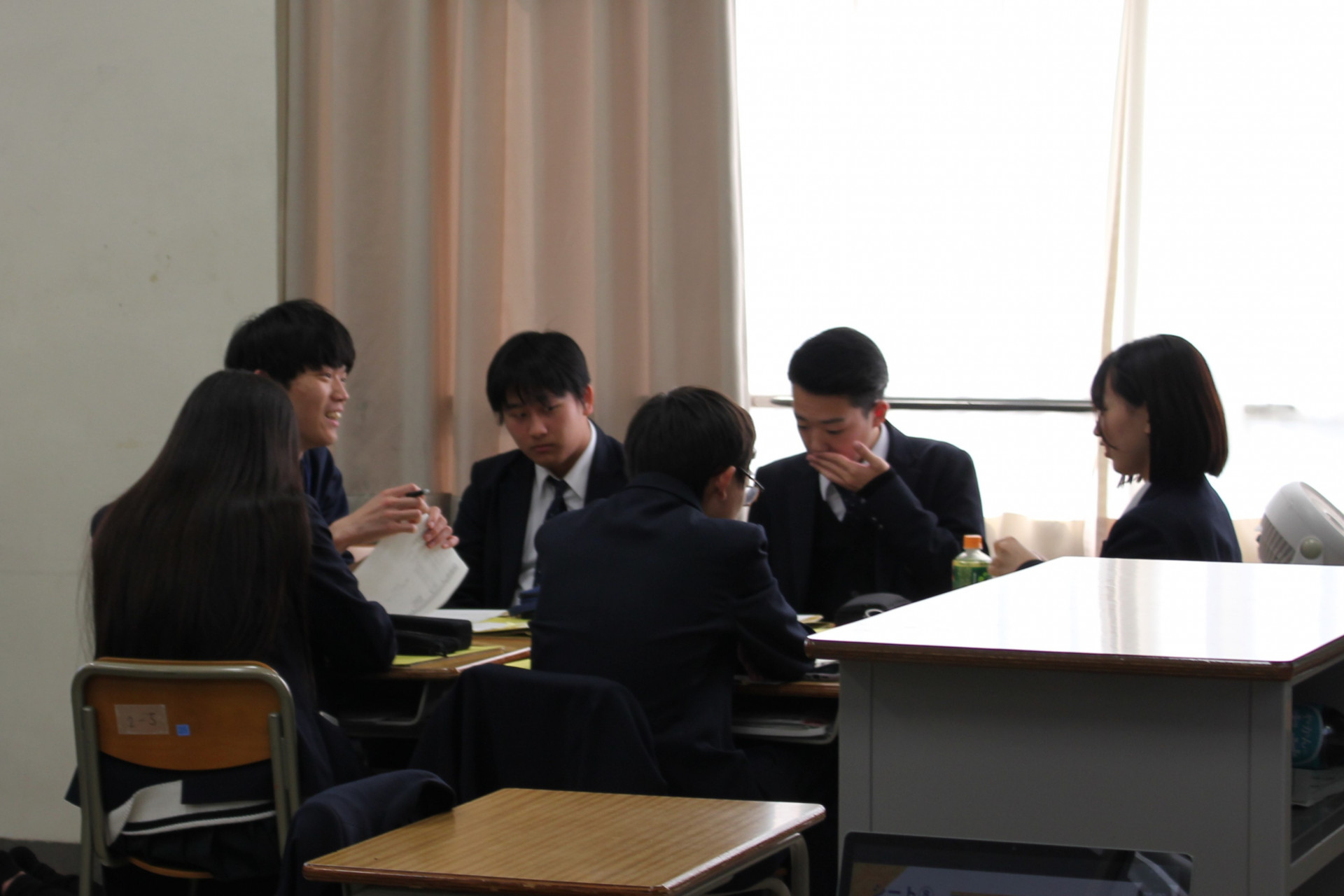 2学年　探究活動.JPG