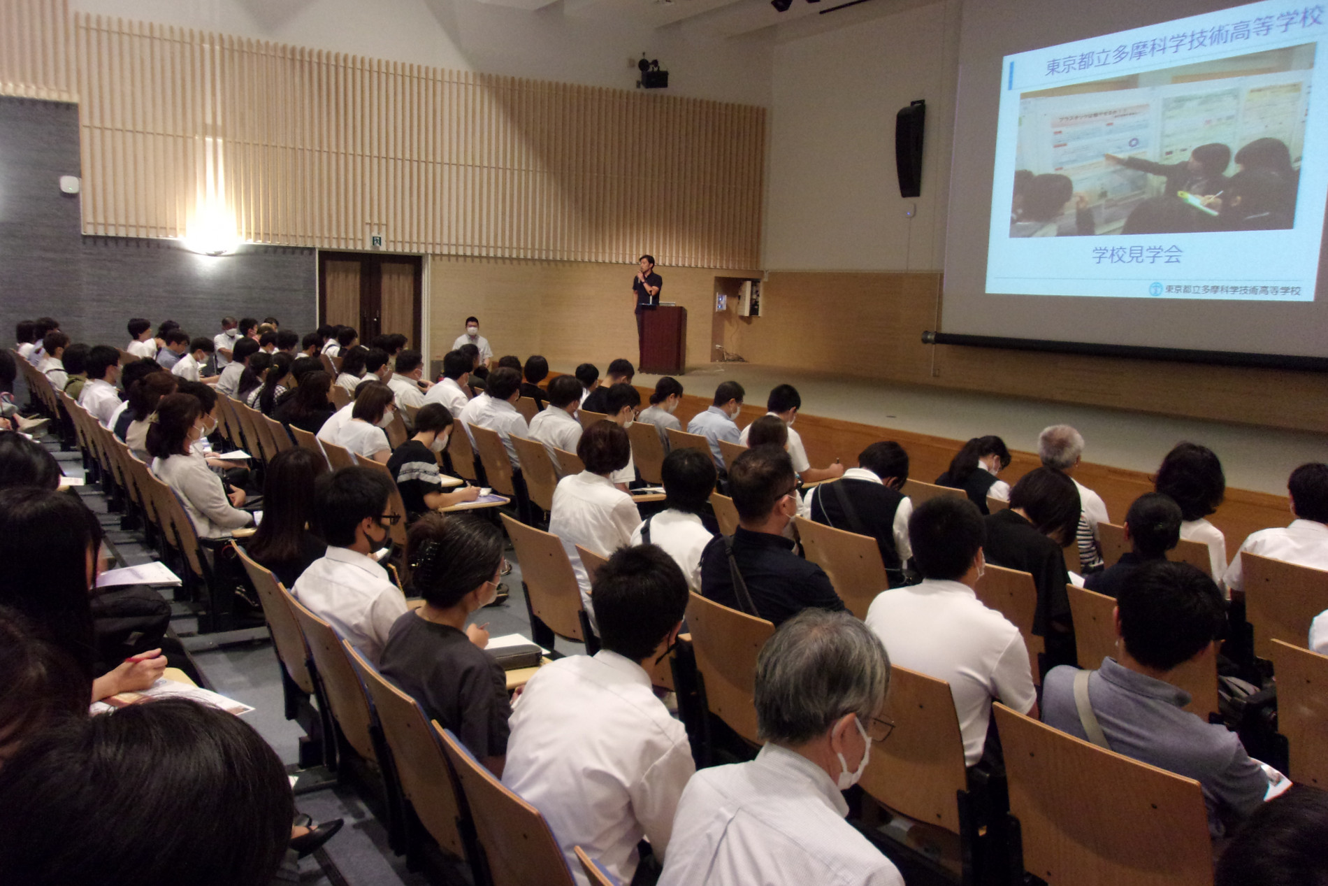 R05学校見学会02.JPG