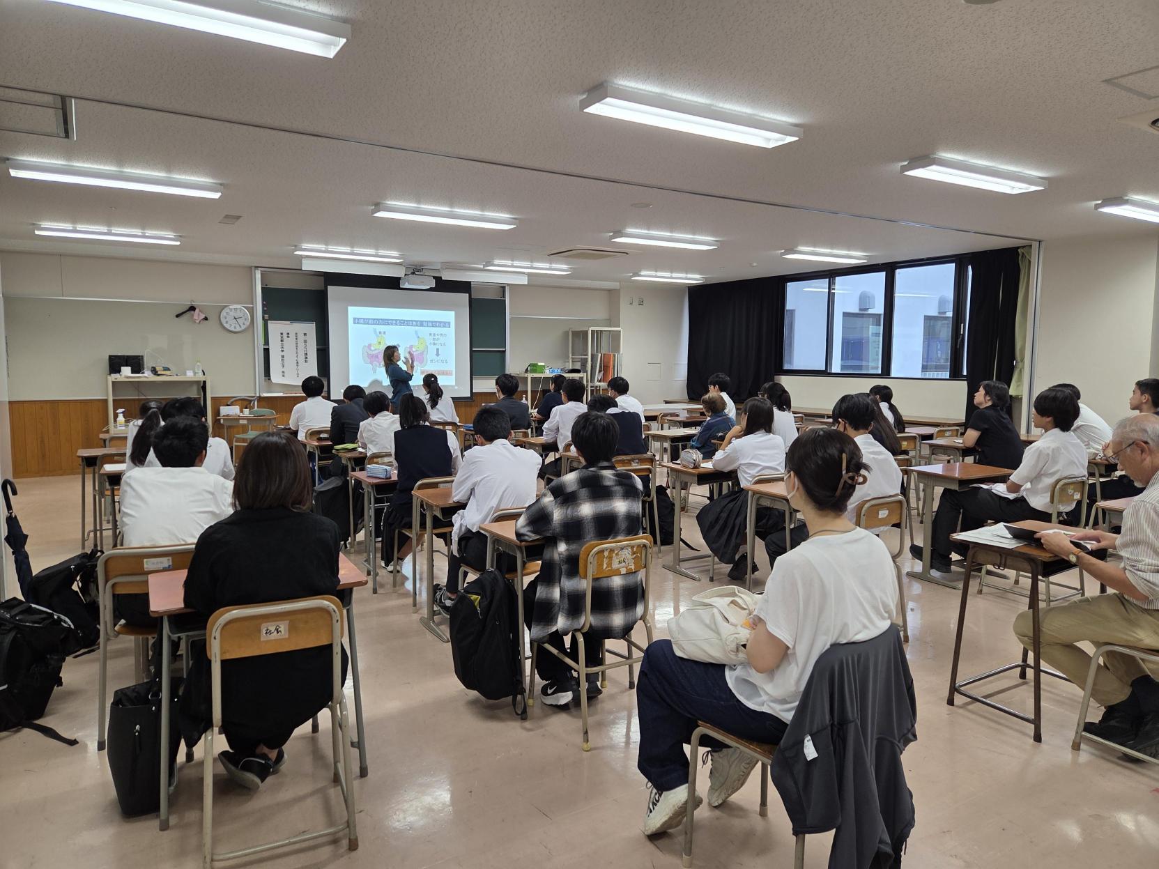 講演会写真