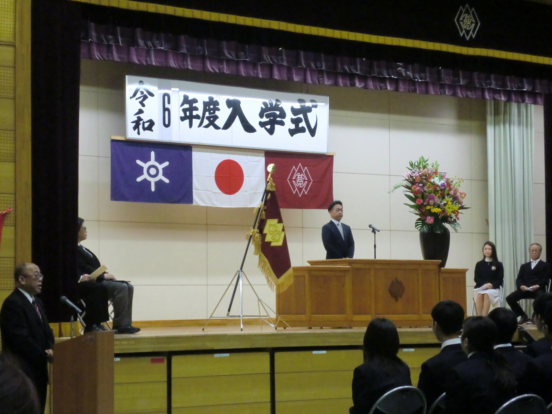 令和6年度入学式（東京都教育委員会挨拶）.JPG