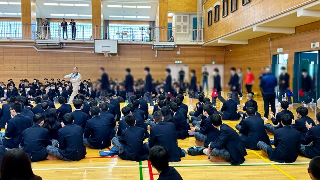 令和６年度対面式（新入生入場）