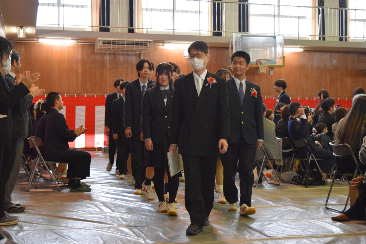 02c869cc-648b-4e58-9a8b-1c3ea8cfdf80