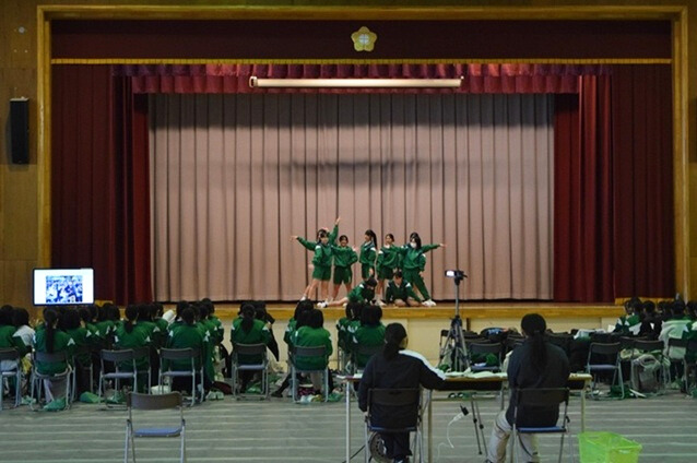 6d8db931-18ec-44a3-ab12-0ef527f72270