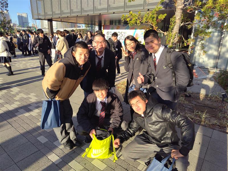 7cfb5ec7-ac08-4436-89df-1c2b019bffe1