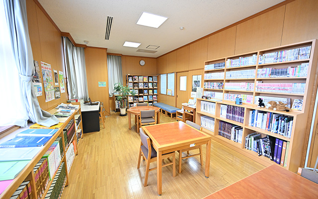 3階　図書室の画像