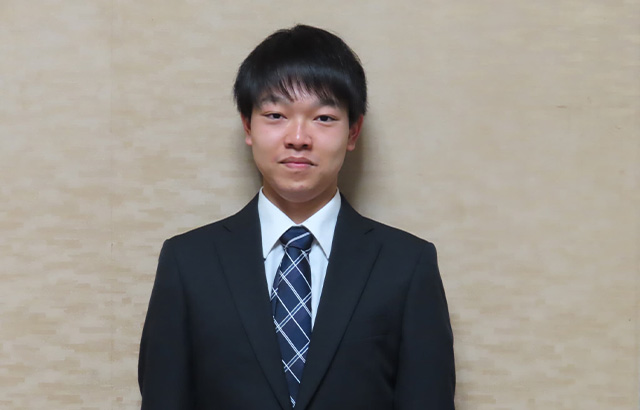 関根 智輝さんの顔写真