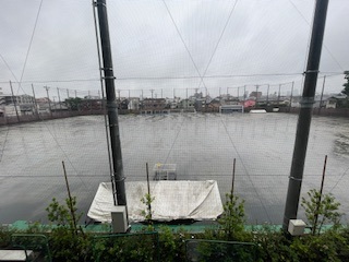 雨中止