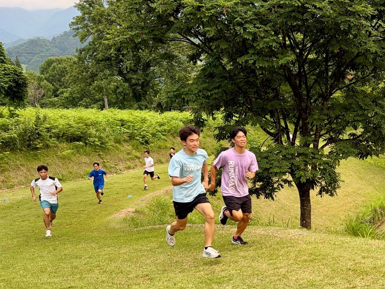 ②