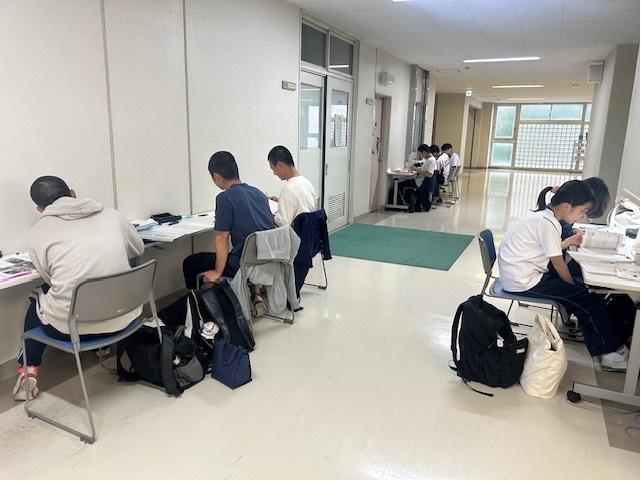 自習６