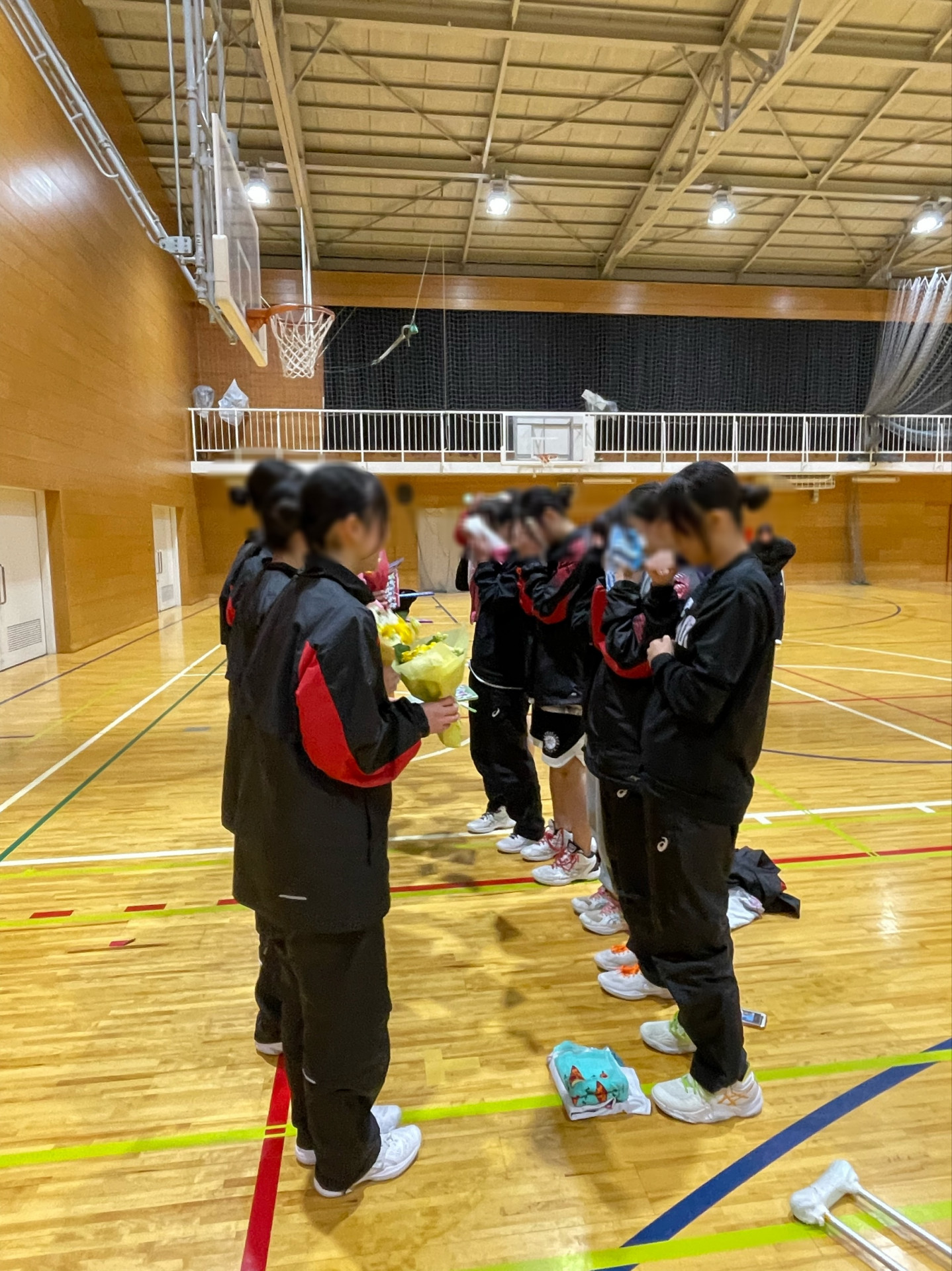 R070301gbasketball