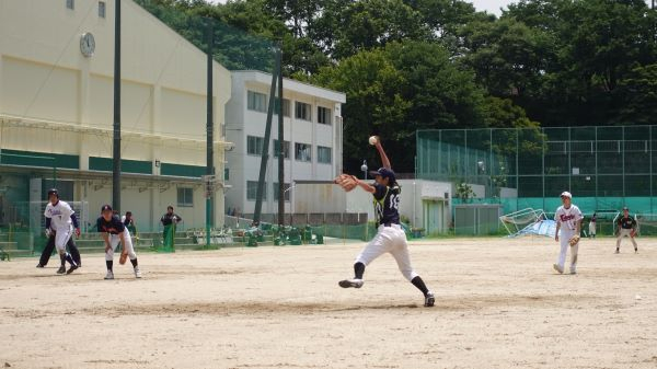 R80613softball-2.JPG