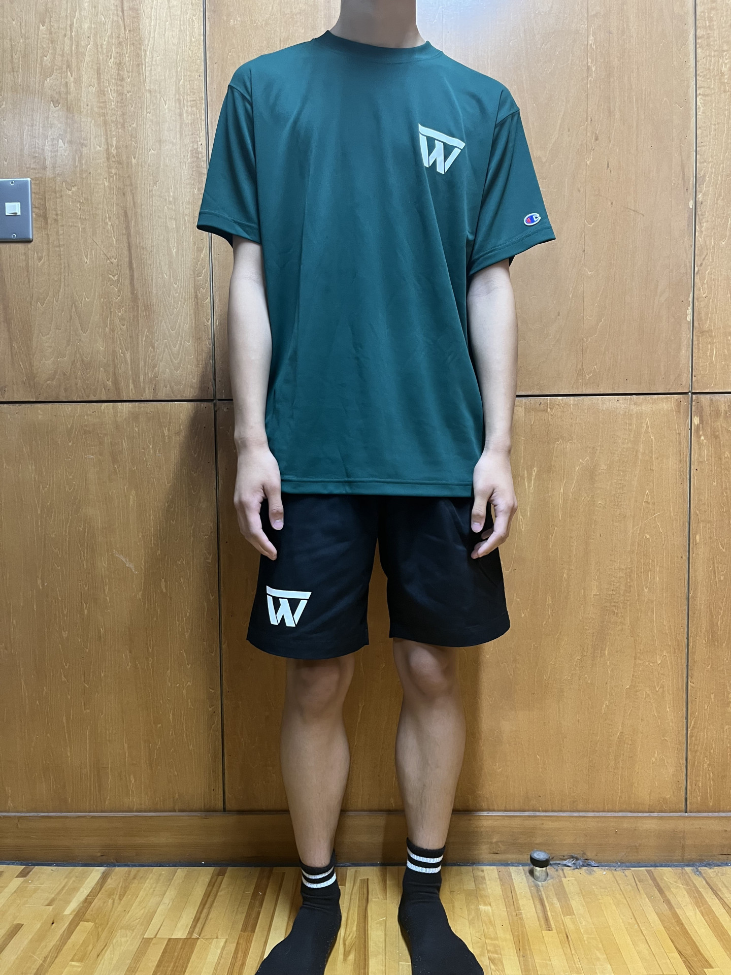 r6basketballwear1
