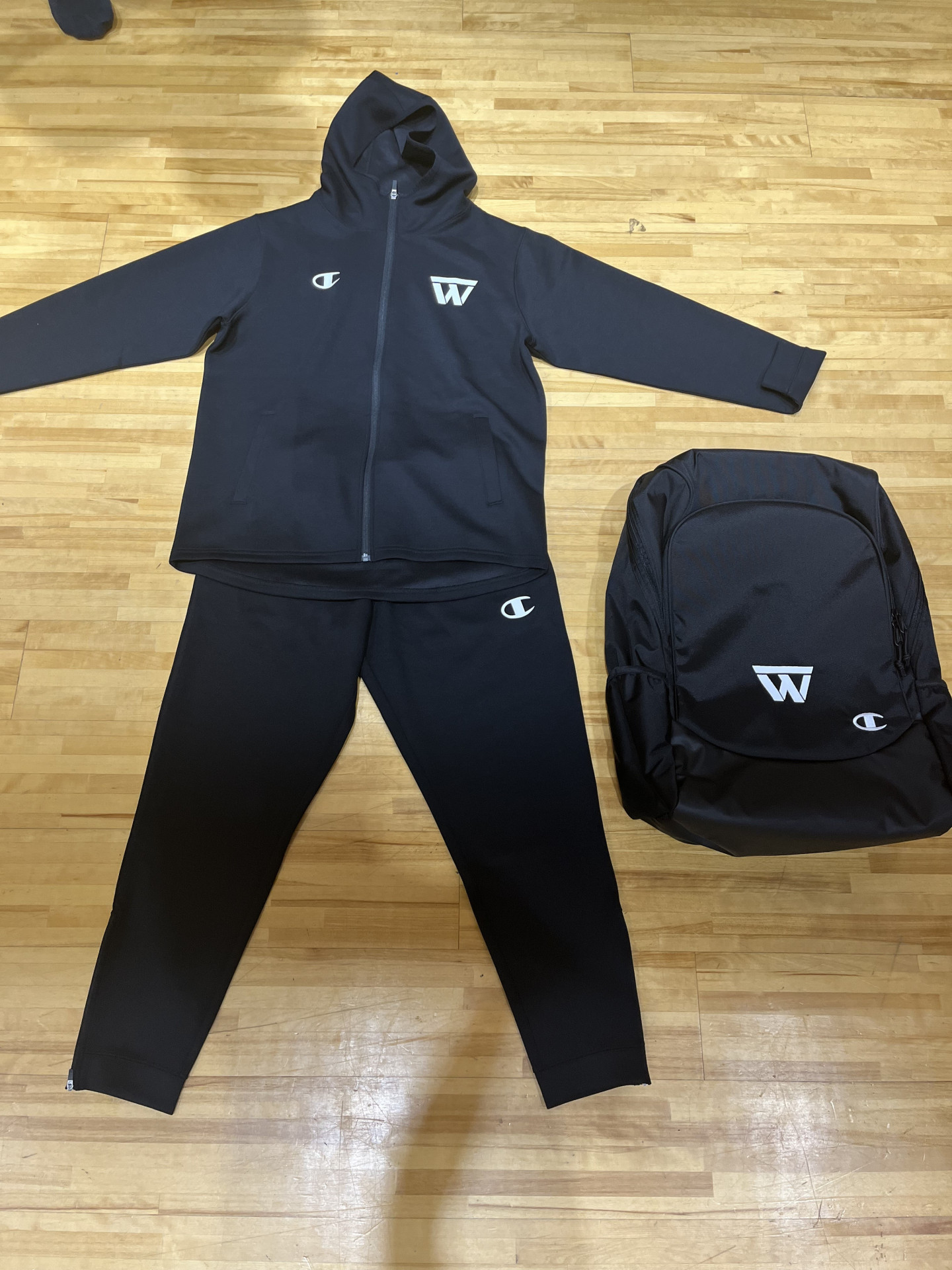 r6basketballwear2