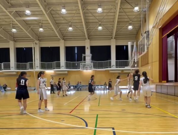 若葉総合女子バスケ部②_k1077473@metro.ed.jp