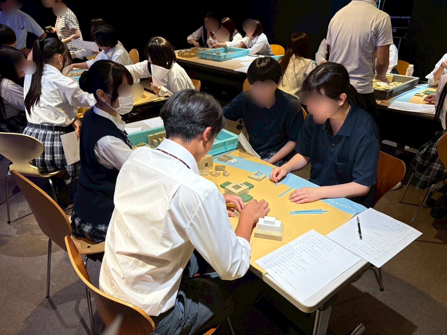記事に載せる写真3_グループ協議