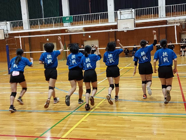 w-volley-004